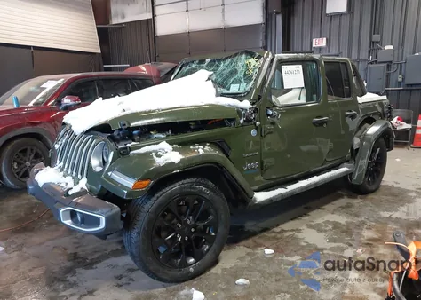 2021 Jeep Wrangler 4Xe Unlimited Sahara 4X4 из США, поврежденный, VIN 1C4JJXP66MW705215